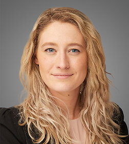 Photo of Dana L. Kennedy