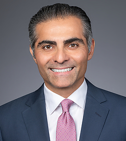 Photo of Moe  Keshavarzi