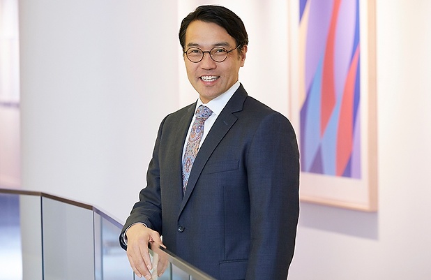 Photo of David J.  Kim